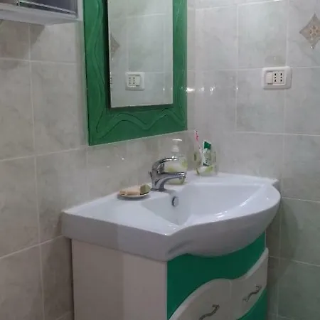 Azzurra Apartment *